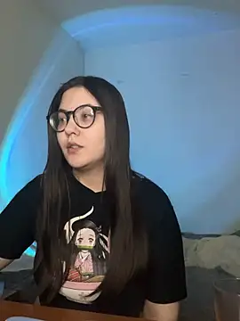 Prudie Gabriella online show from November 2025 07:51:01 AM