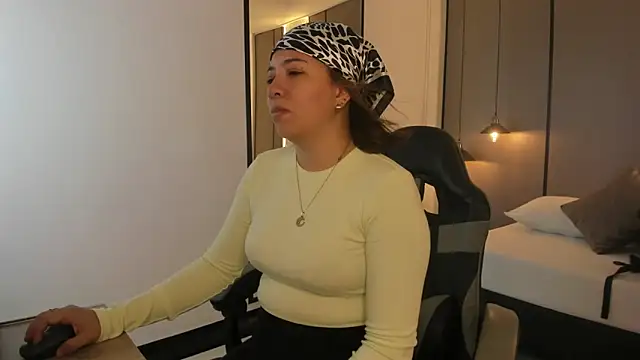 alma fenix online show from September 2025 12:30:01 PM