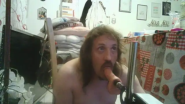 Snapshot of cyril020202 chatting on October 2025 08:51:02 PM cyril020202 online show from October 2025 08:51:02 PM