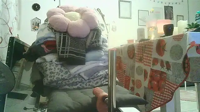 Snapshot of cyril020202 chatting on October 2025 08:41:02 PM cyril020202 online show from October 2025 08:41:02 PM