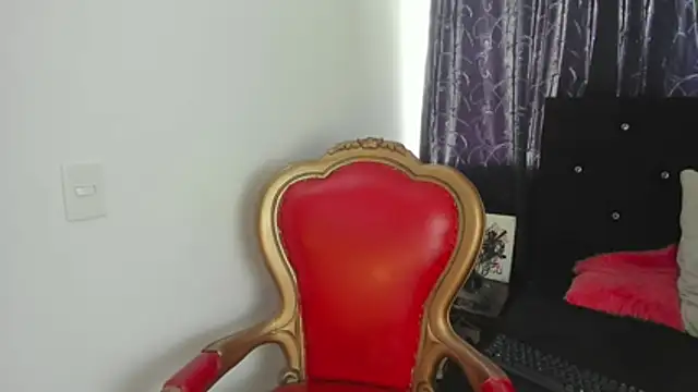 AmeliaThompsonTaboo online show from November 2025 01:00:02 PM