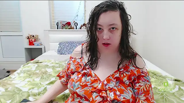 Snapshot of cute_and_hot chatting on January 2025 09:36:02 AM cute and hot online show from January 2025 09:36:02 AM