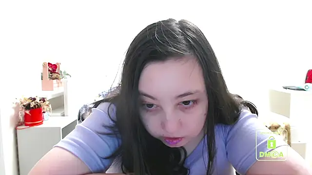 Snapshot of cute_and_hot chatting on February 2025 03:47:01 PM cute and hot online show from February 2025 03:47:01 PM