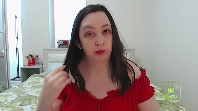 Snapshot of cute_and_hot chatting on March 2025 12:35:02 PM cute and hot online show from March 2025 12:35:02 PM