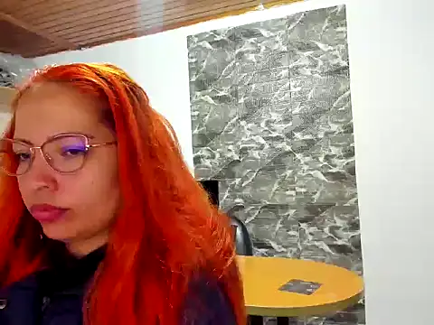 Snapshot of MISSLAUR4 chatting on March 2025 08:32:02 PM MISSLAUR4 online show from March 2025 08:32:02 PM