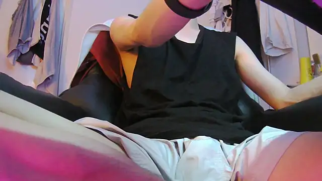 Ray175oo online show from April 2026 05:39:02 PM