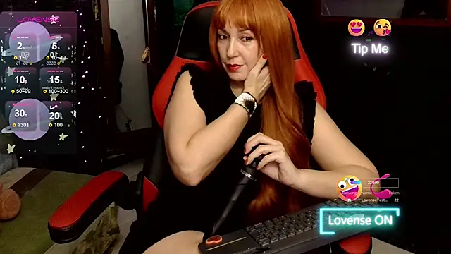 Snapshot of anitazarova chatting on September 2025 05:23:01 PM anitazarova online show from September 2025 05:23:01 PM