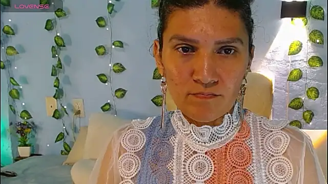 venus swet  online show from October 2025 01:17:02 AM