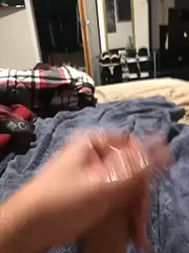 darksmoke011 online show from February 2026 01:57:02 AM