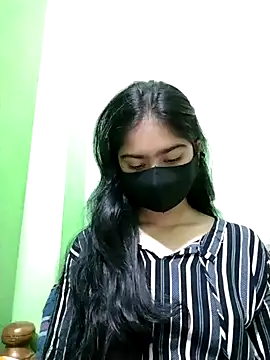Arisha- online show from December 2024 02:03:02 PM