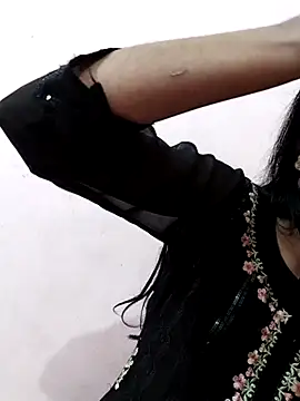 Arisha- online show from November 2025 02:30:01 PM