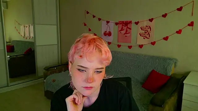 School Love online show from September 2025 11:04:02 AM