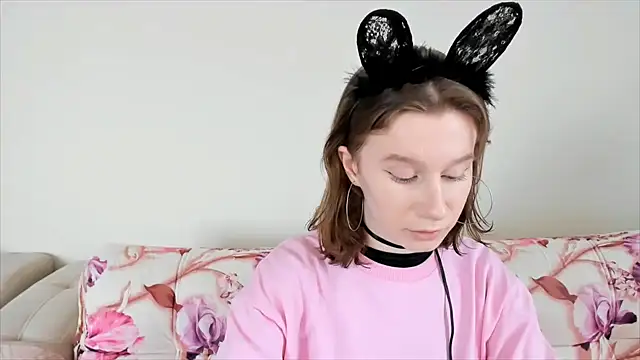 EnigmaSee online show from January 2025 05:05:02 AM