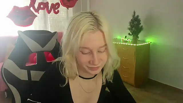 EnigmaSee online show from March 2026 02:04:02 AM