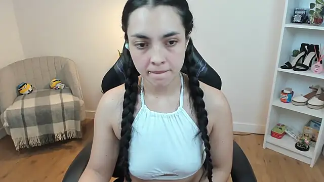  BellaEvans  online show from January 2025 12:07:01 PM
