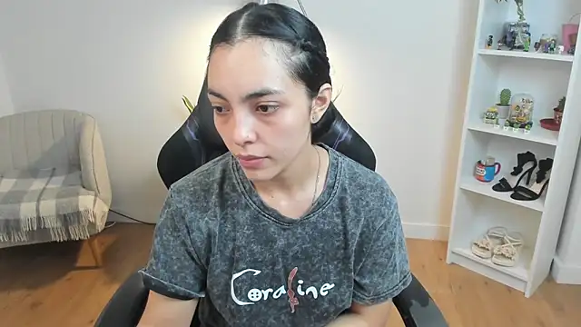  BellaEvans  online show from February 2026 05:46:01 AM