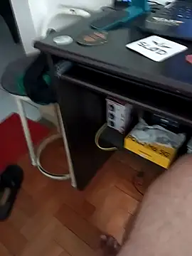 Snapshot of lobomisterioso13 chatting on December 2024 06:28:01 PM lobomisterioso13 online show from December 2024 06:28:01 PM