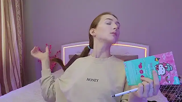 MichaDenver online show from November 2025 10:47:02 AM