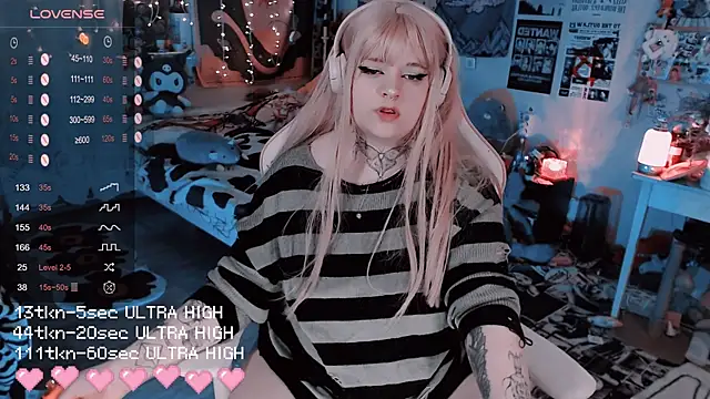 noori  hope online show from November 2025 09:47:01 PM