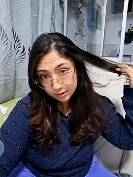 Snapshot of Mia_Ruiz chatting on October 2025 02:15:01 AM Mia Ruiz online show from October 2025 02:15:01 AM