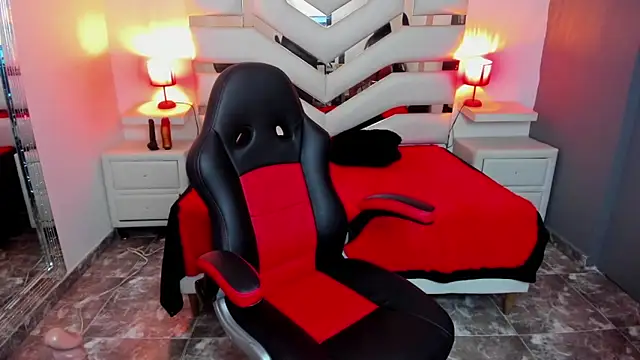 KateTompson  online show from January 2026 04:00:01 PM