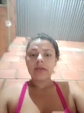 Snapshot of Mommy-Hot chatting on January 2025 03:01:02 AM Mommy-Hot online show from January 2025 03:01:02 AM