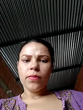 Snapshot of Mommy-Hot chatting on February 2025 03:12:02 PM Mommy-Hot online show from February 2025 03:12:02 PM