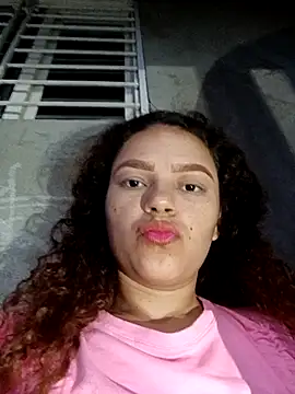Snapshot of Mommy-Hot chatting on February 2025 10:56:02 AM Mommy-Hot online show from February 2025 10:56:02 AM