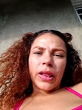 Snapshot of Mommy-Hot chatting on February 2025 09:49:01 PM Mommy-Hot online show from February 2025 09:49:01 PM