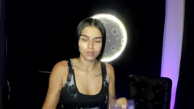 cloe fox online show from February 2026 01:35:02 AM