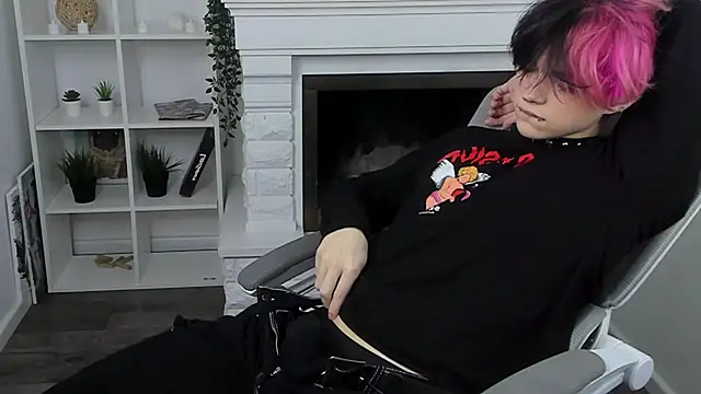 Snapshot of Justin_Care chatting on September 2025 09:03:02 PM Justin Care online show from September 2025 09:03:02 PM