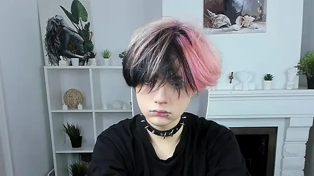 Snapshot of Justin_Care chatting on October 2025 12:25:01 PM Justin Care online show from October 2025 12:25:01 PM