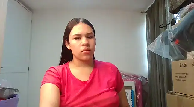 Snapshot of Indirasex_44 chatting on January 2025 07:50:02 PM Indirasex 44 online show from January 2025 07:50:02 PM