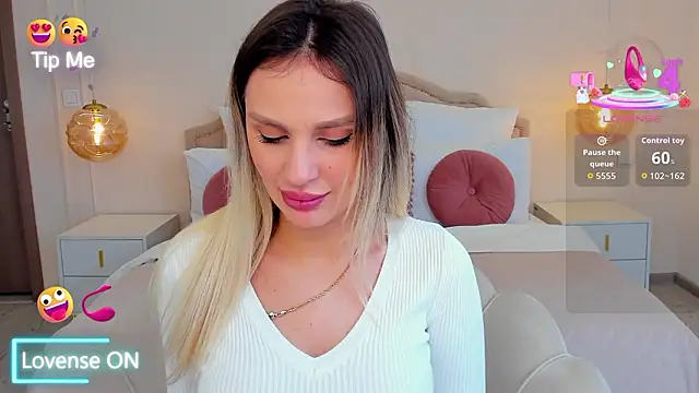 MissLoou online show from March 2026 06:08:01 AM