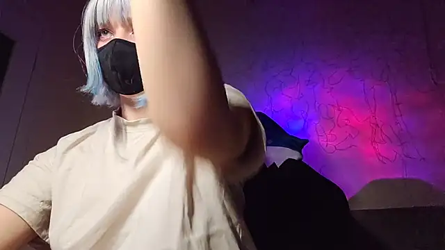 DanaWard online show from November 2025 10:01:01 PM