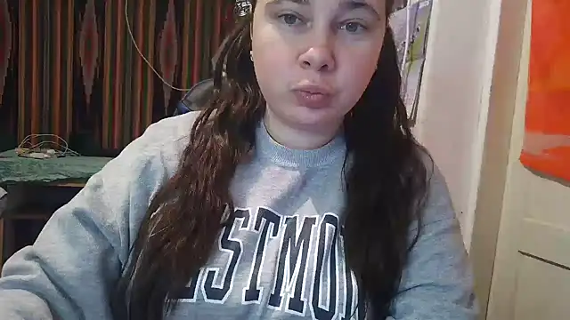 Snapshot of Cora_Maro chatting on October 2025 12:02:02 PM Cora Maro online show from October 2025 12:02:02 PM