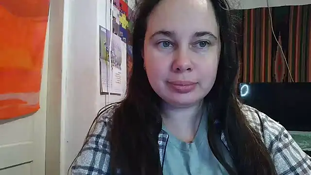 Snapshot of Cora_Maro chatting on October 2025 12:56:02 AM Cora Maro online show from October 2025 12:56:02 AM