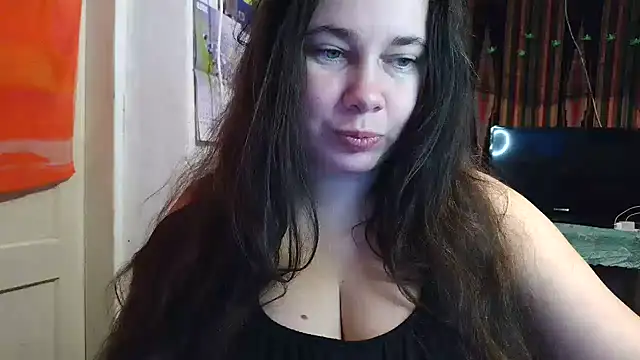 Snapshot of Cora_Maro chatting on October 2025 06:47:01 AM Cora Maro online show from October 2025 06:47:01 AM