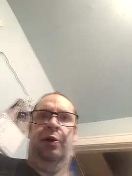 fastesttongue1680 online show from April 2026 03:48:01 AM