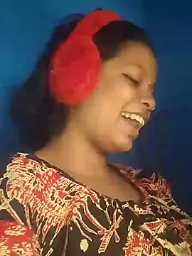 Snapshot of IAMNOTI chatting on January 2025 02:43:01 AM IAMNOTI online show from January 2025 02:43:01 AM