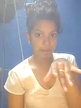 Snapshot of IAMNOTI chatting on January 2025 06:46:01 PM IAMNOTI online show from January 2025 06:46:01 PM
