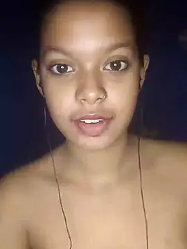 Snapshot of IAMNOTI chatting on February 2025 09:57:01 PM IAMNOTI online show from February 2025 09:57:01 PM