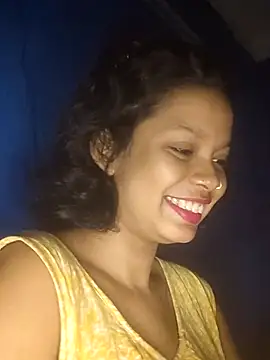 Snapshot of IAMNOTI chatting on February 2025 09:53:02 PM IAMNOTI online show from February 2025 09:53:02 PM