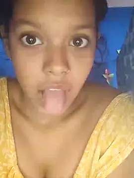 Snapshot of IAMNOTI chatting on February 2025 02:04:01 AM IAMNOTI online show from February 2025 02:04:01 AM