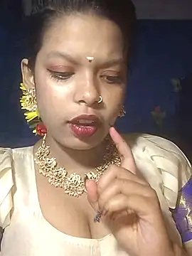 Snapshot of IAMNOTI chatting on February 2025 07:25:02 PM IAMNOTI online show from February 2025 07:25:02 PM