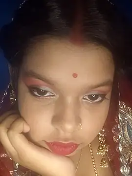 Snapshot of IAMNOTI chatting on March 2025 09:01:02 AM IAMNOTI online show from March 2025 09:01:02 AM