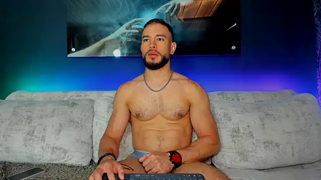 Crhis N Derek online show from January 2025 02:19:01 PM