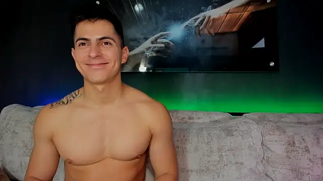 Crhis N Derek online show from February 2025 08:06:02 PM