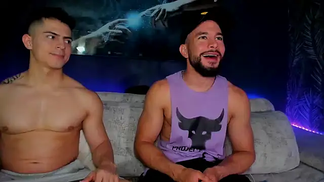 Crhis N Derek online show from February 2025 01:41:01 AM