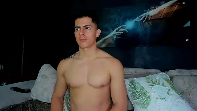 Crhis N Derek online show from March 2025 02:46:02 PM